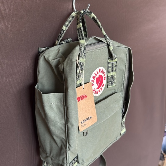 KÅNKEN Mini Green-Folk Pattern Small Outdoors Backpack - Picture 6 of 9